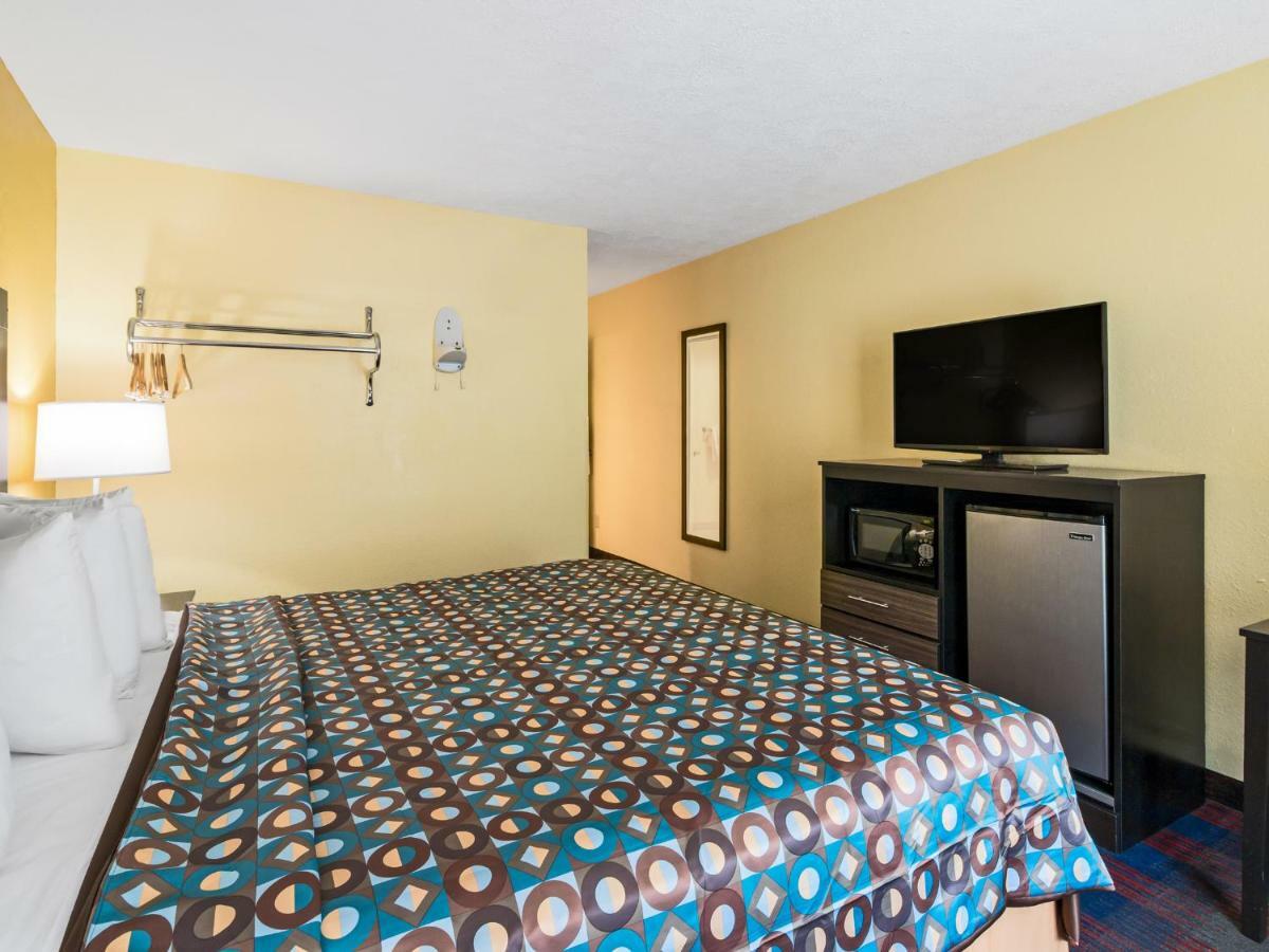Americas Best Value Inn - Clayton Exteriör bild